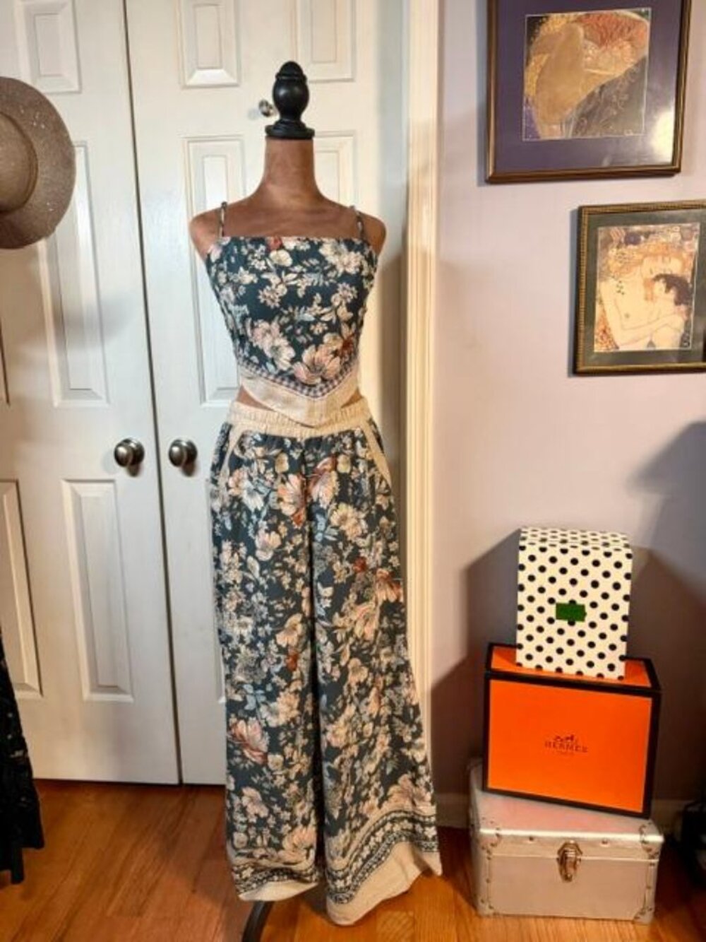 Sienna Sky Floral Crop Top Wide Leg Palazzo Pants Set Medium